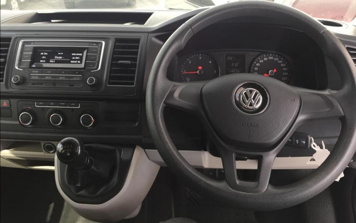 Volkswagen T6 Kombi 2.0 Tdi (trendline) '15 - Current
