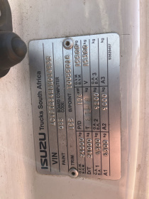 CHASSIS_MAKERS_PLATE