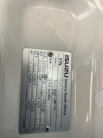 CHASSIS_MAKERS_PLATE