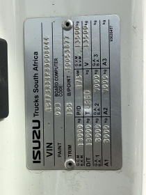 CHASSIS_MAKERS_PLATE