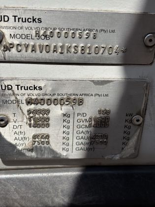 CHASSIS_MAKERS_PLATE